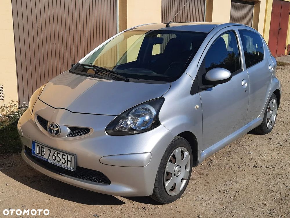 Toyota Aygo - 16
