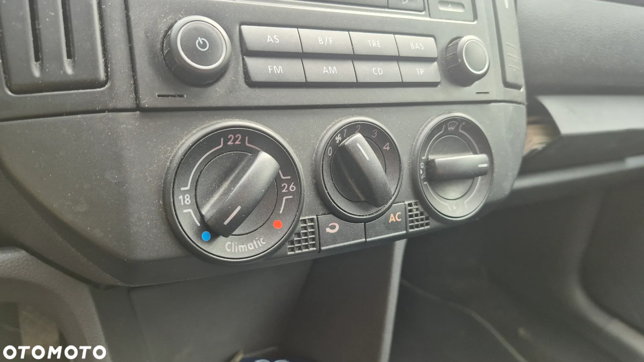 Volkswagen Polo 1.2 Entry - 16