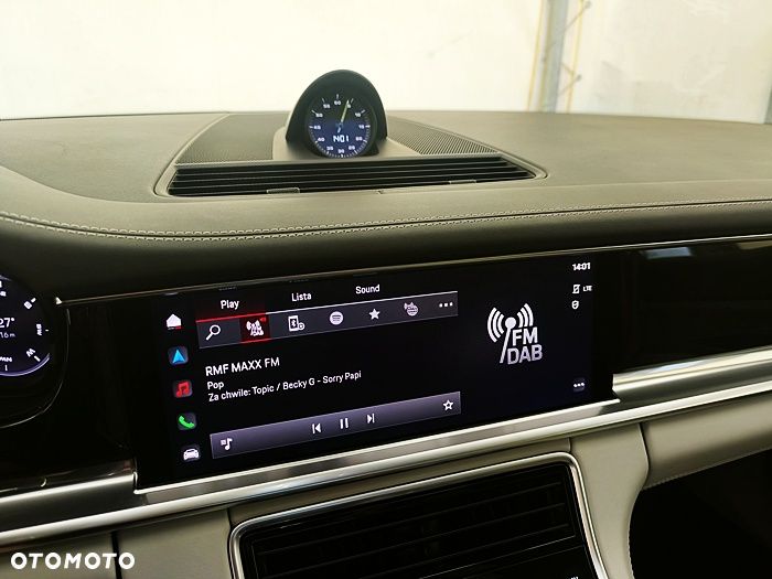 Porsche Panamera 4 E-Hybrid - 29