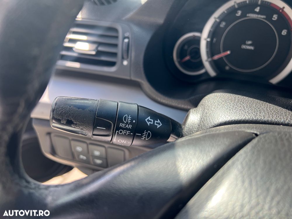 Honda Accord 2.2i CDTi Exec - 13