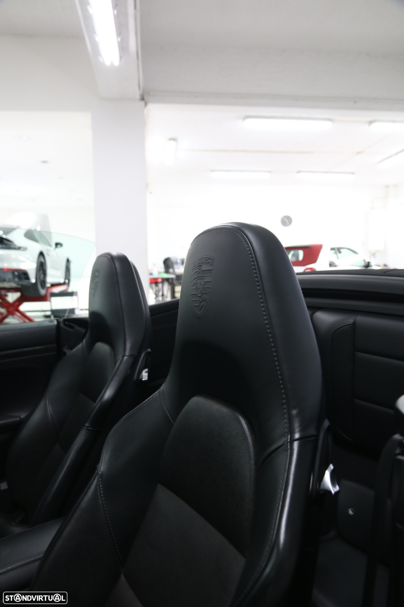 Porsche 911 (991) Turbo S Cabriolet - 10