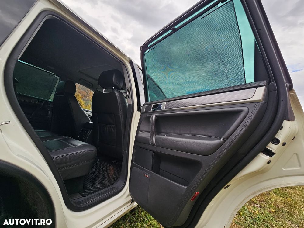 Volkswagen Touareg 3.0 V6 TDI DPF Automatik Individual - 11