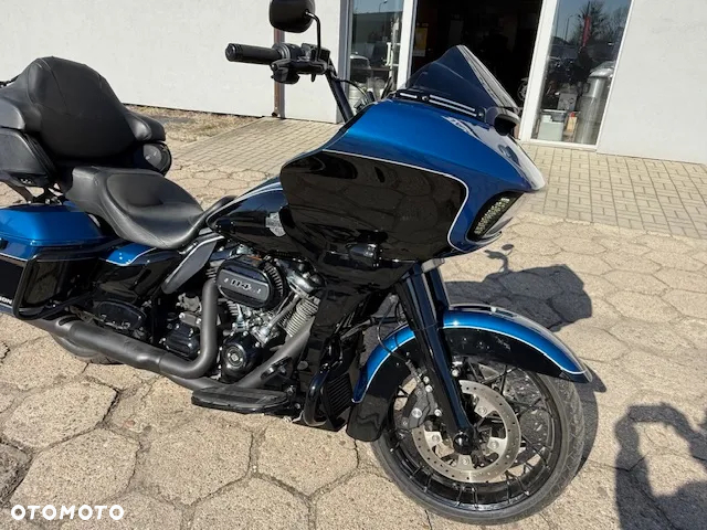 Harley-Davidson Touring Road Glide - 11