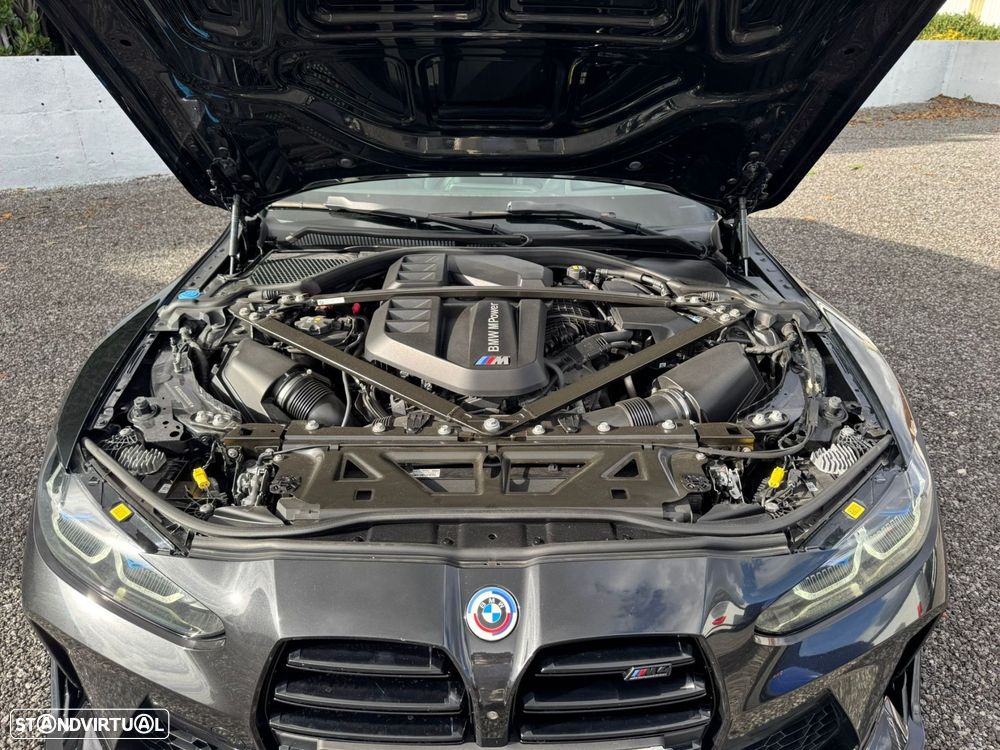 BMW M4 Competition xDrive - 19