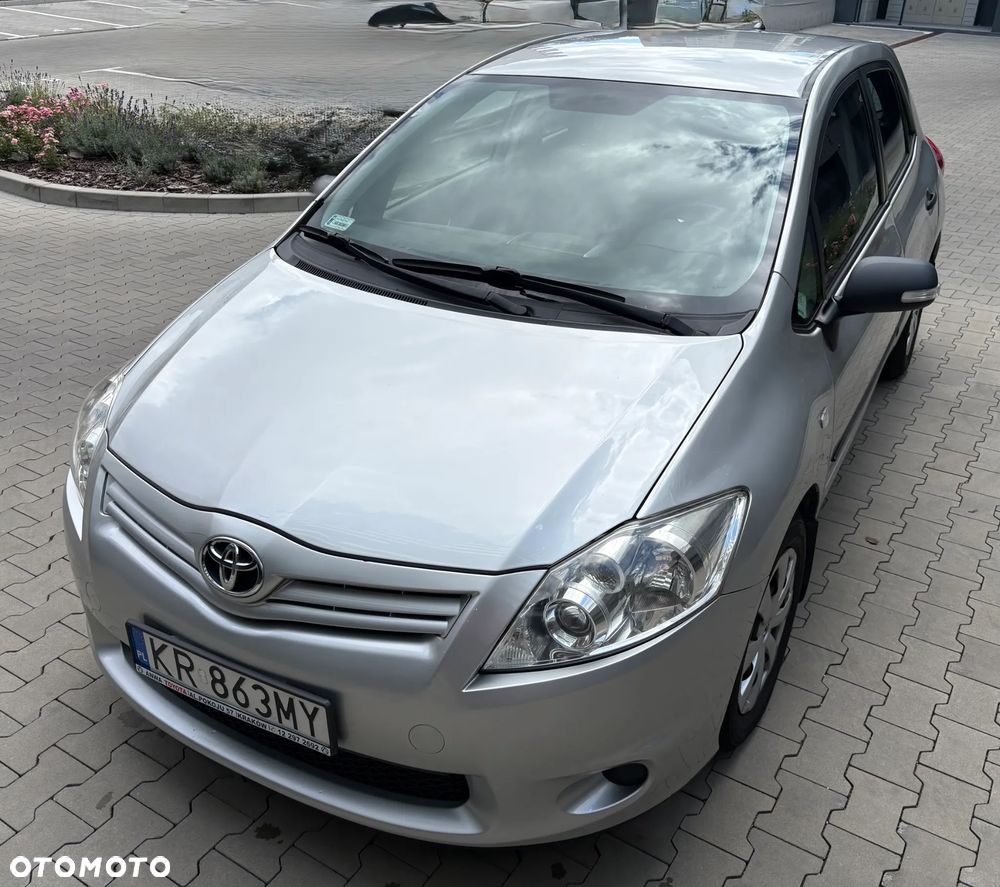 Toyota Auris 1.33 VVT-i Terra - 6