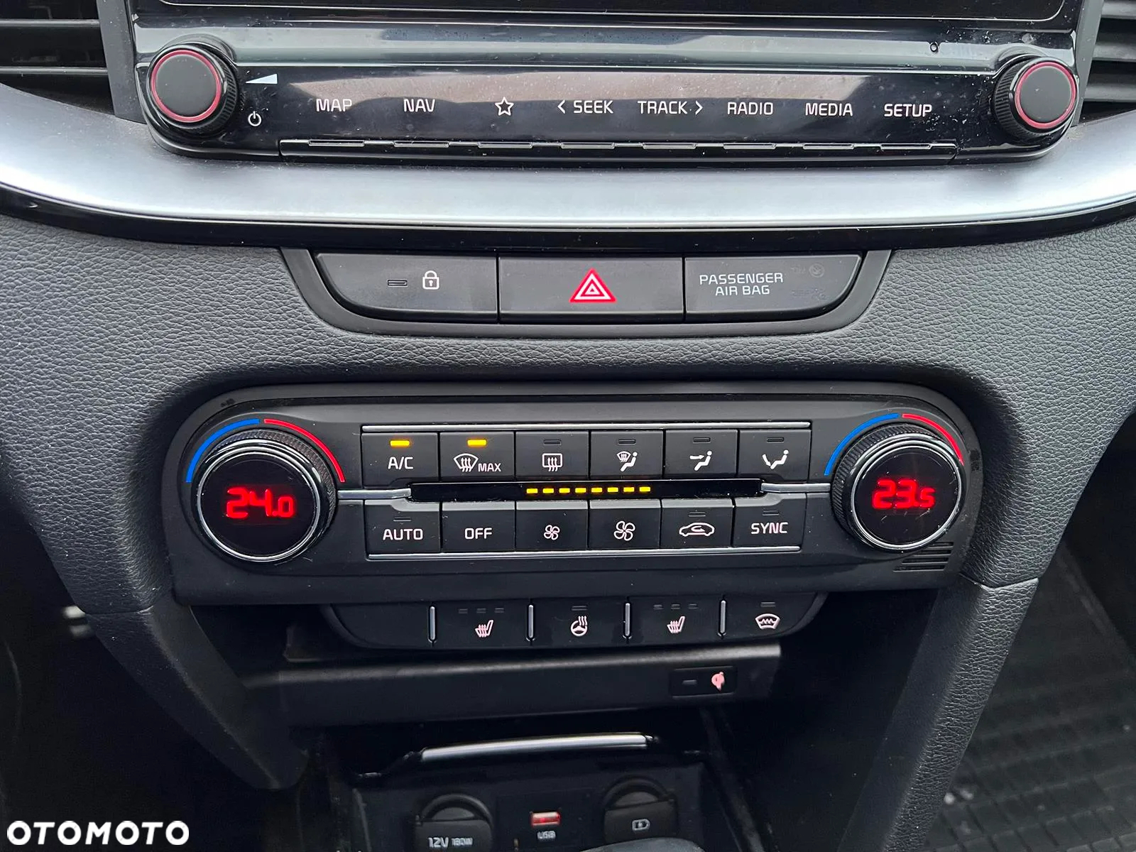 Kia ProCeed 1.6 T-GDI GT DCT - 21