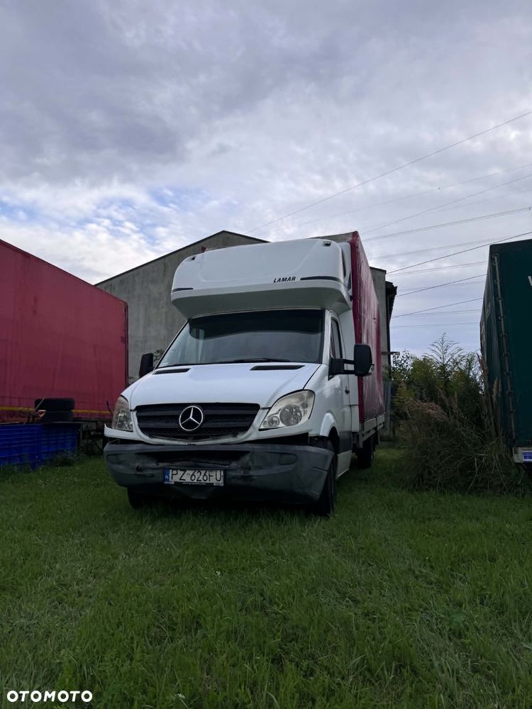 Mercedes-Benz Sprinter - 1