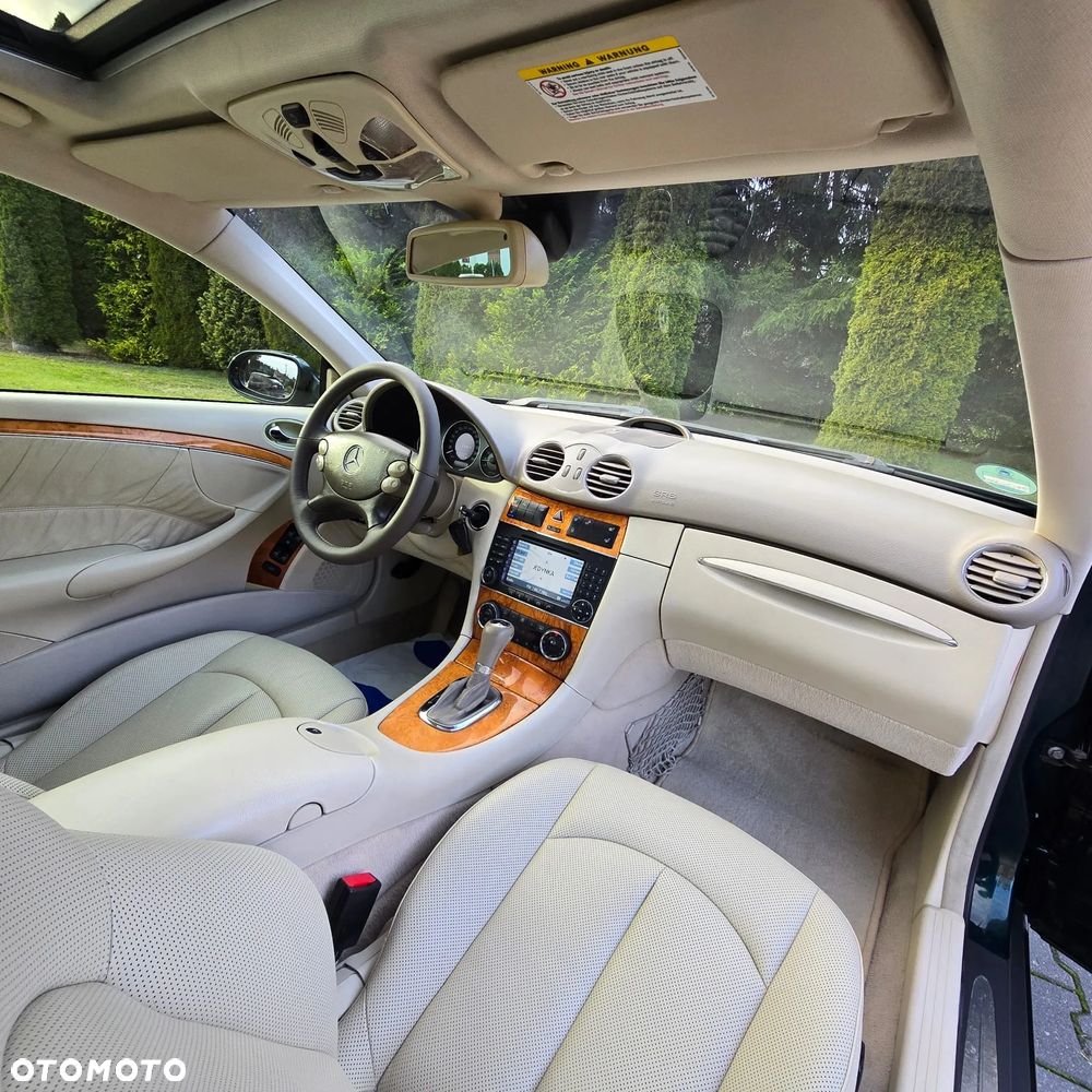 Mercedes-Benz CLK 320 Avantgarde - 29