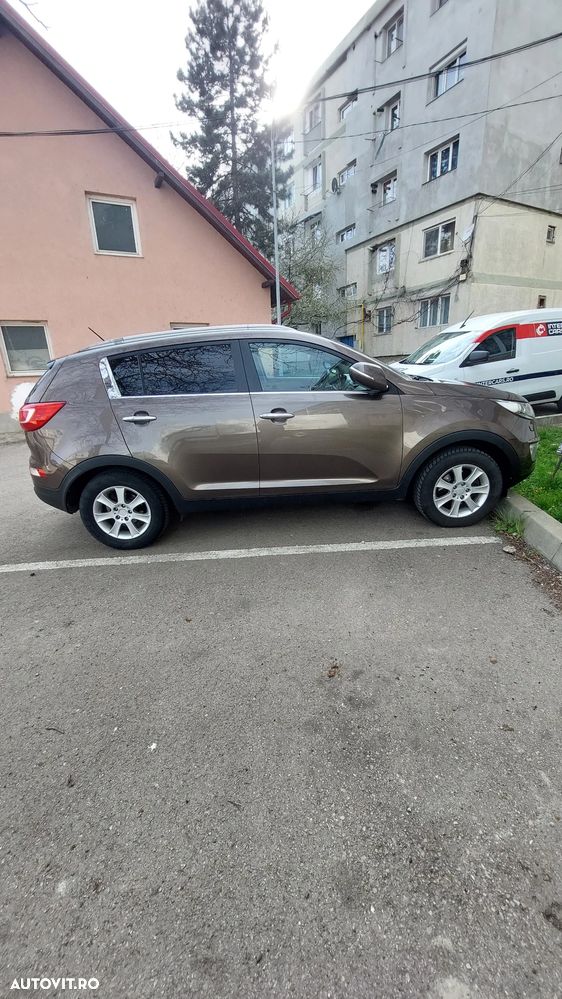 Kia Sportage 1.7 CRDI 2WD Attract - 7