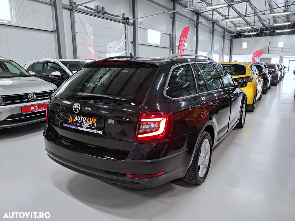 Skoda Octavia 2.0 TDI 4X4 DSG Style - 4