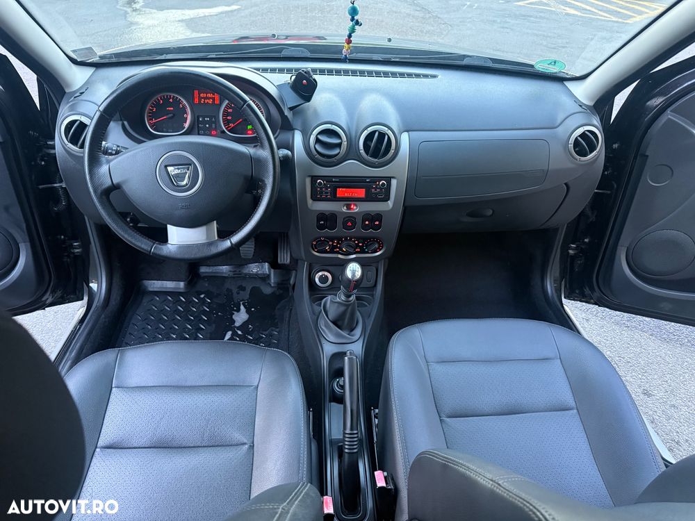 Dacia Duster dCi 110 FAP 4x4 Prestige - 4