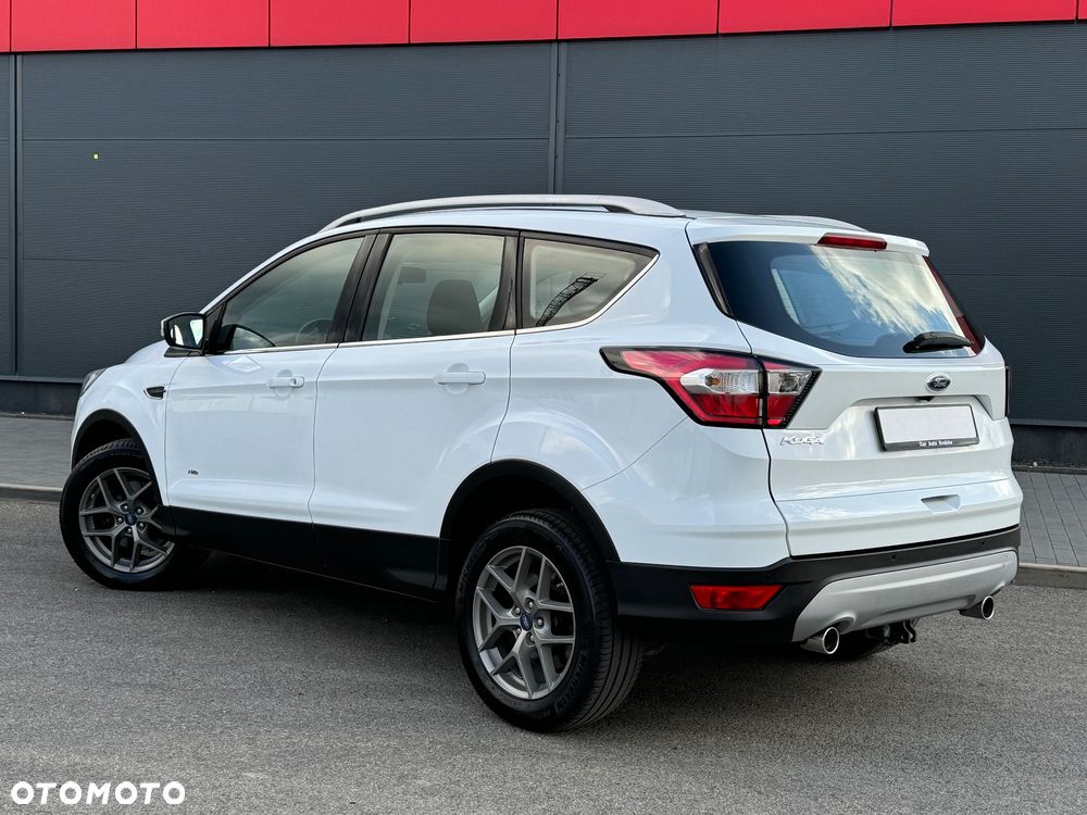 Ford Kuga 2.0 TDCi AWD Titanium - 4