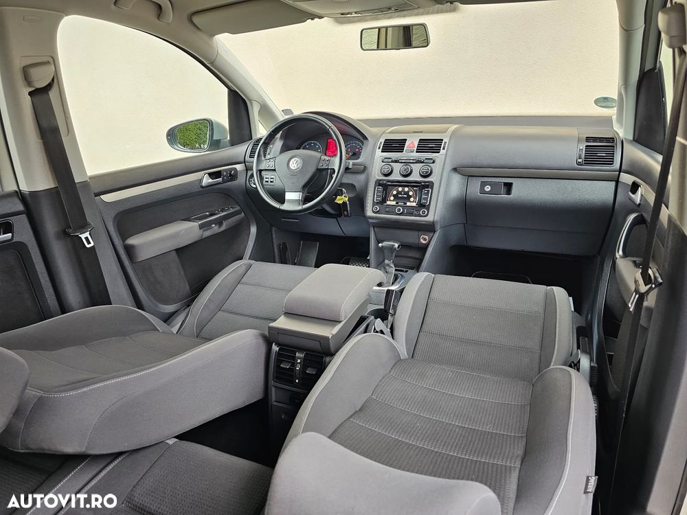 Volkswagen Touran 1.4 TSI DSG Freestyle - 15