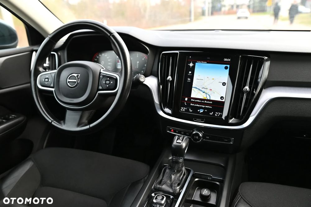 Volvo V60 D4 Geartronic Momentum Pro - 27