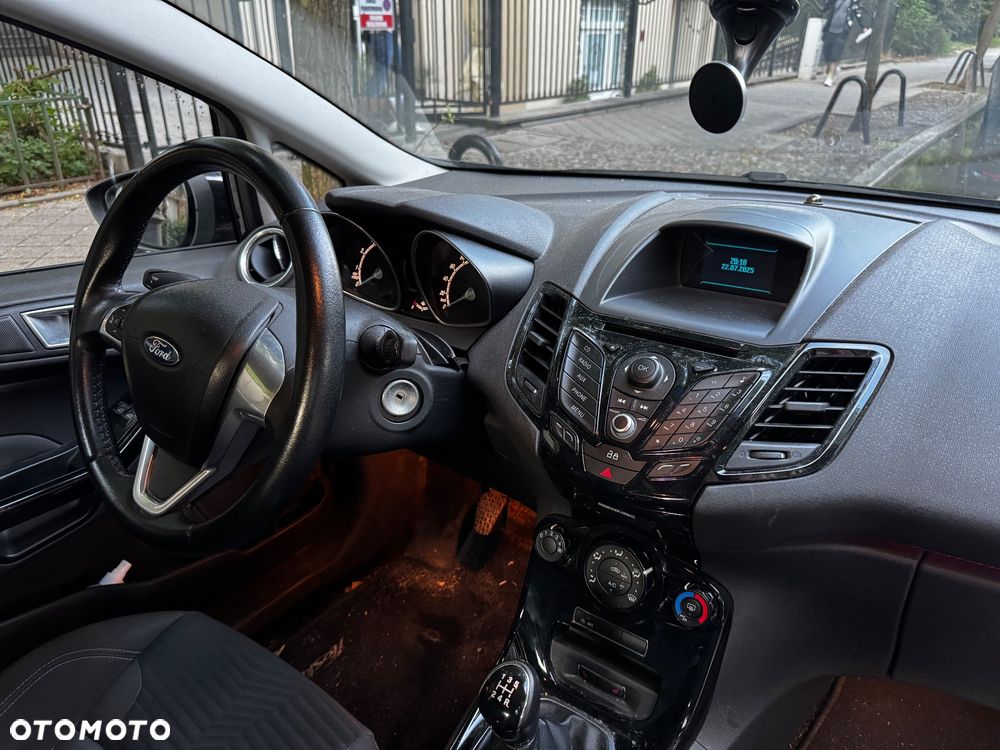 Ford Fiesta - 4