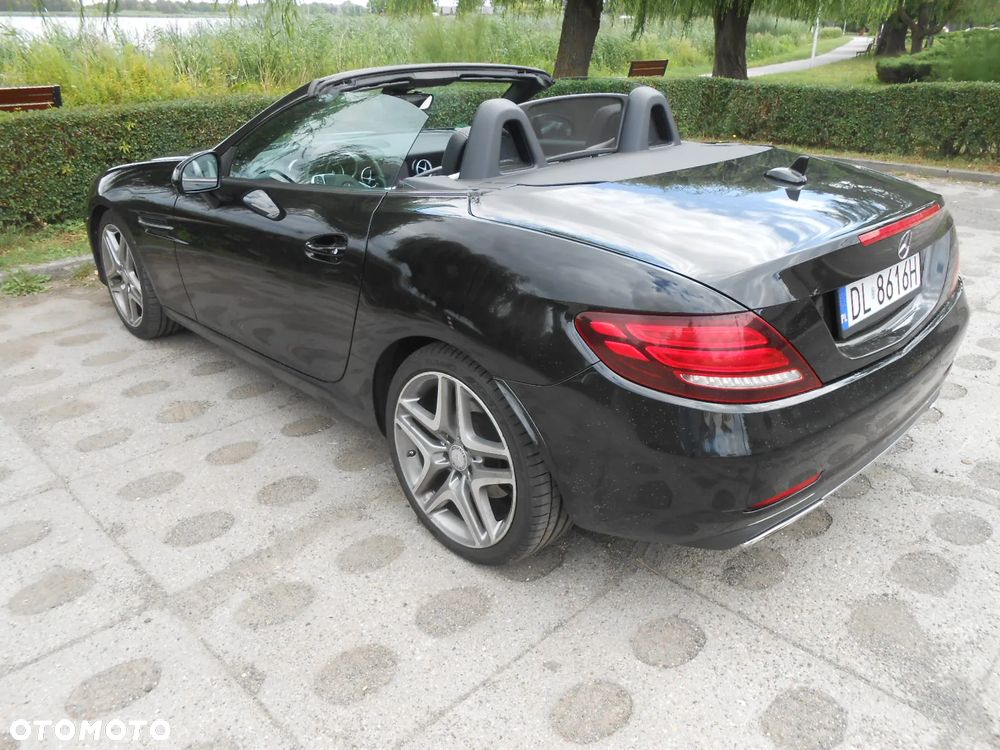 Mercedes-Benz SLC - 3