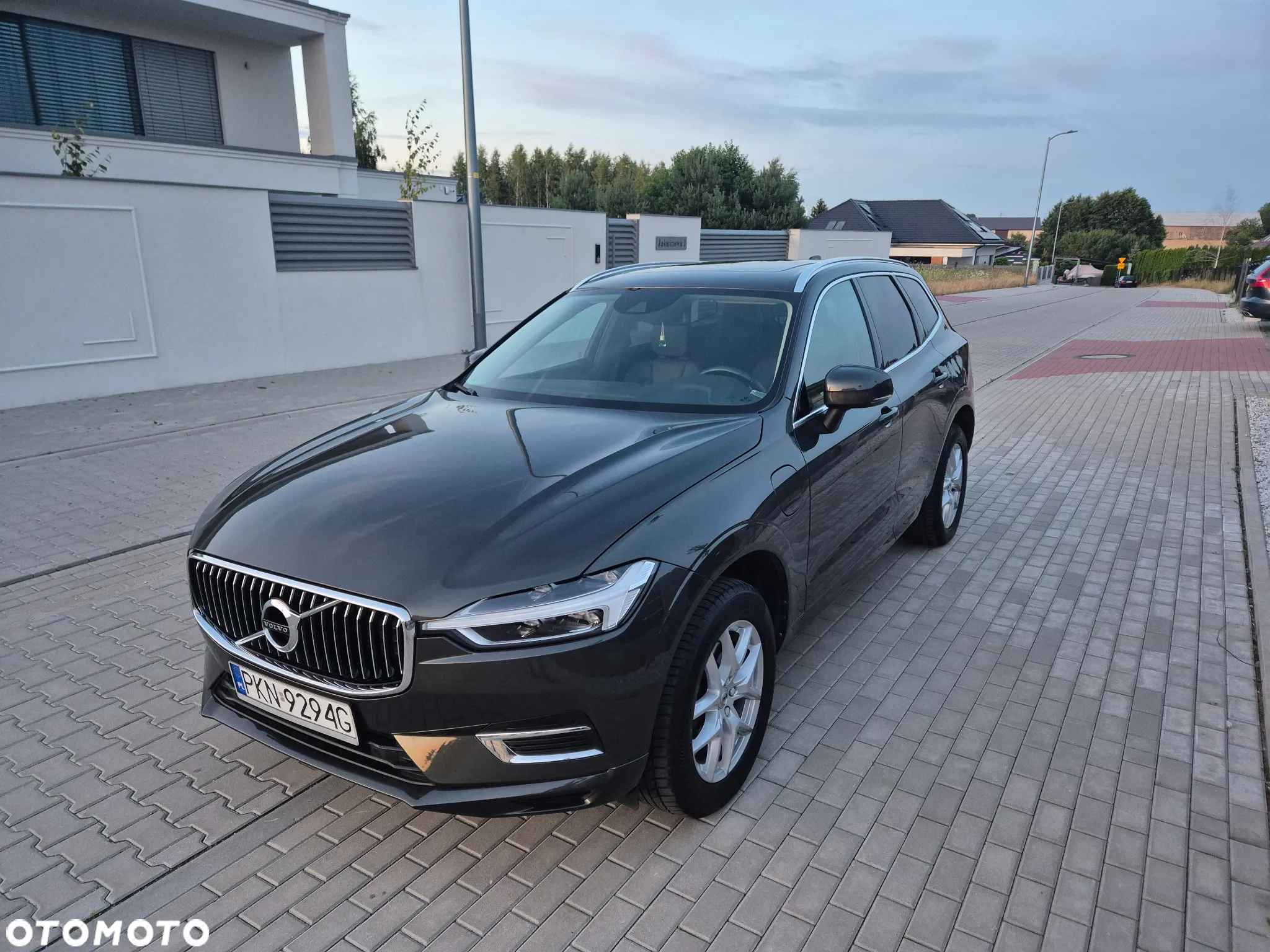 Volvo XC 60 T6 AWD Geartronic Momentum - 24