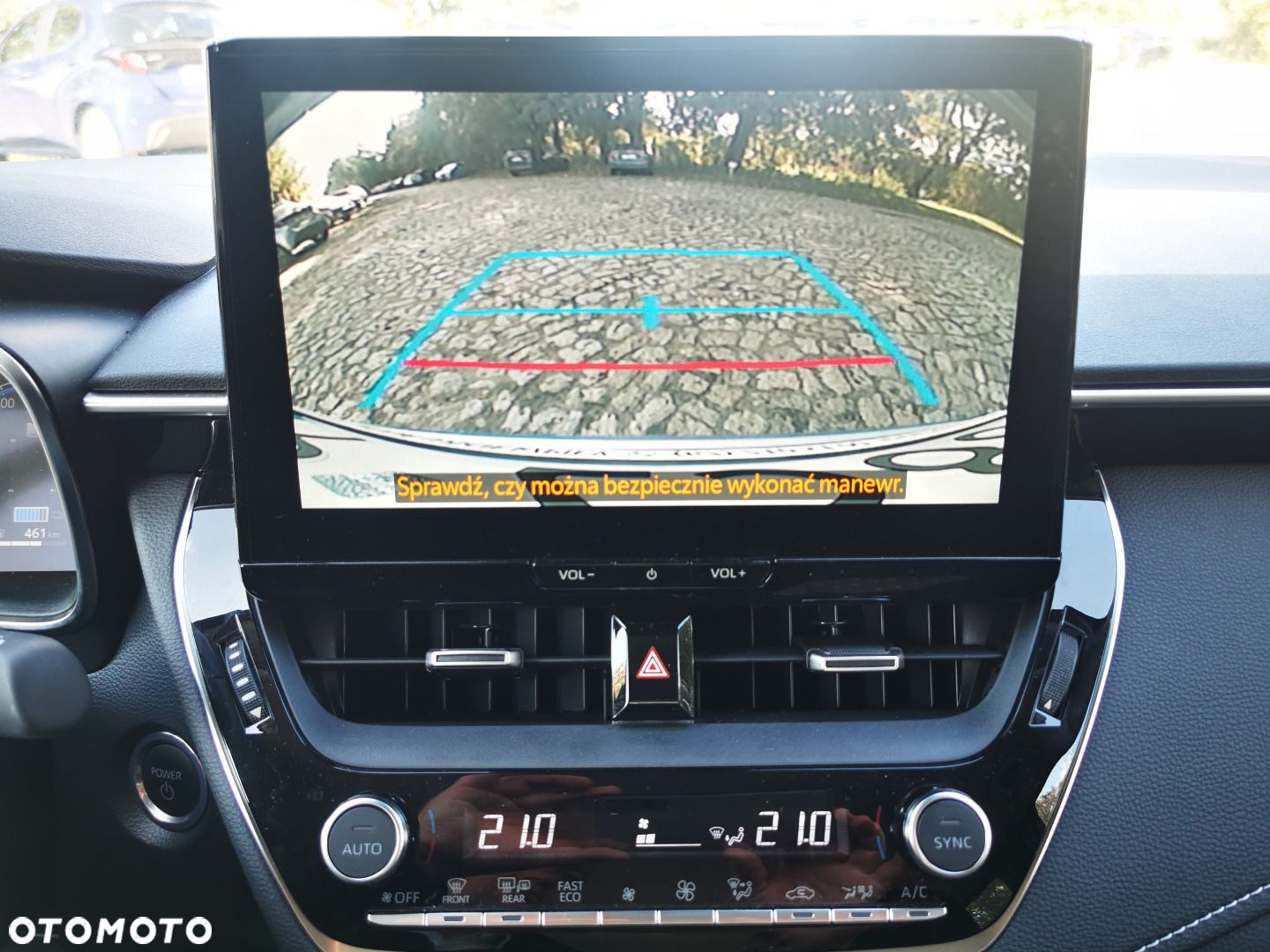 Toyota Corolla - 22