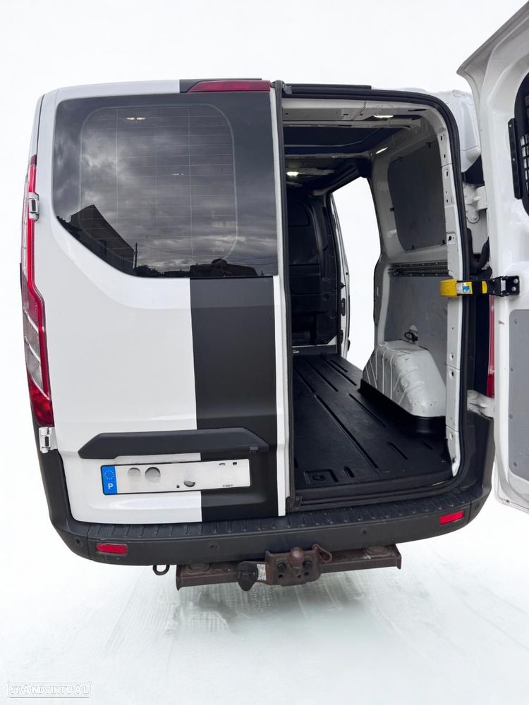Ford Transit Costom - 11