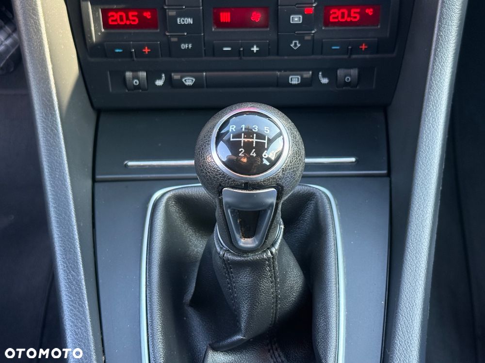 Seat Exeo 2.0 TDI DPF Style - 28