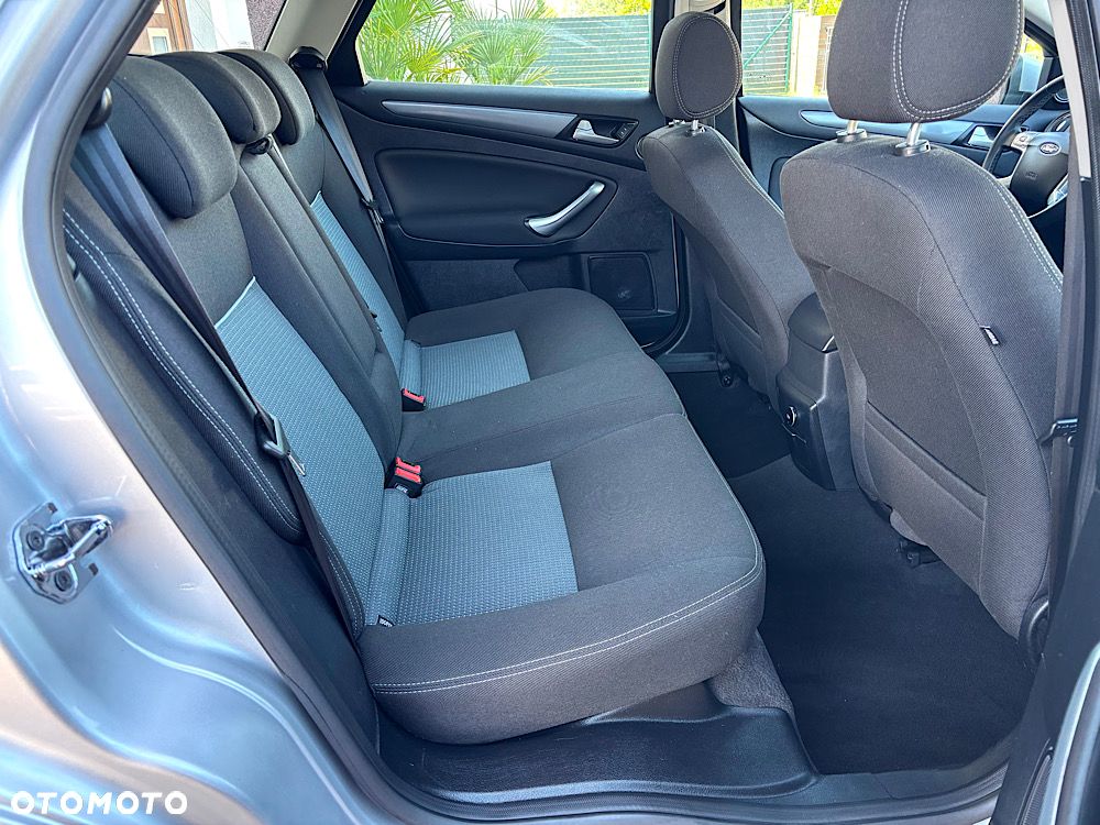 Ford Mondeo 2.0 TDCi Titanium - 25