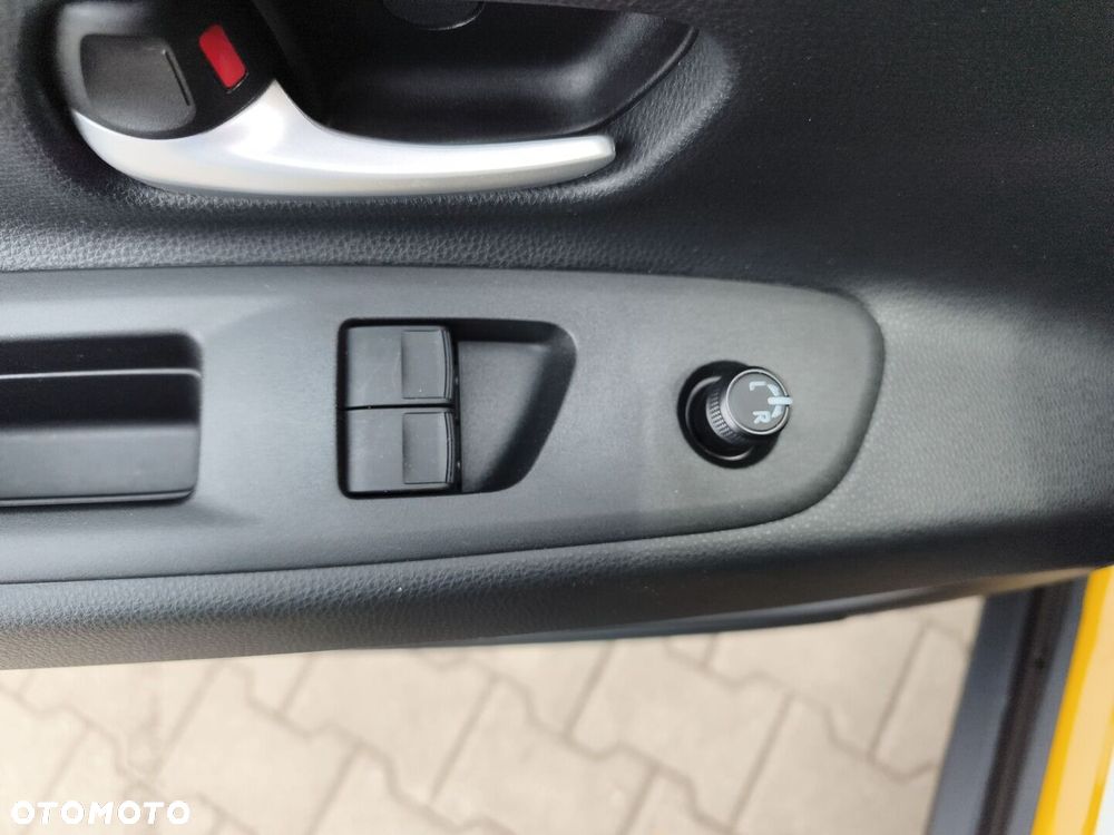 Toyota Aygo X Hybrid 1.5 Style e-CVT - 21