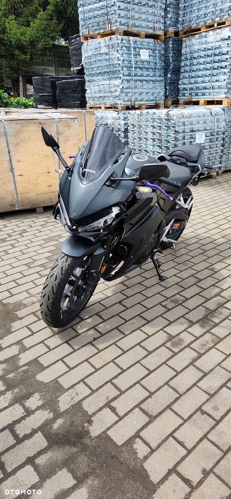 Honda CBR - 14