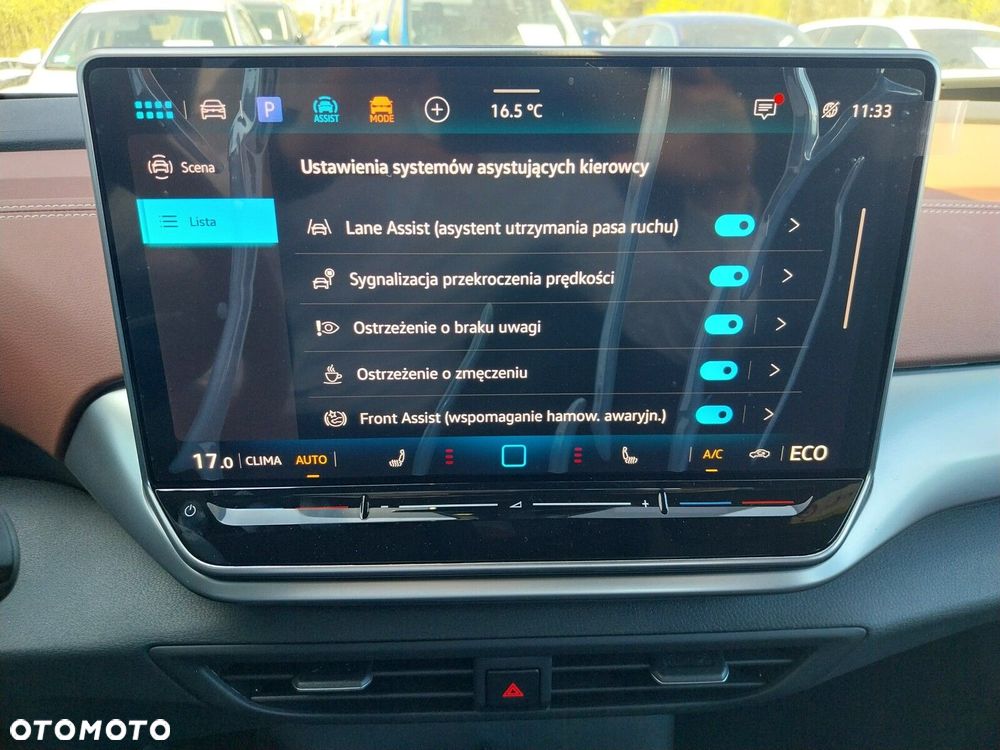 Volkswagen ID.5 52kWh Pure - 12