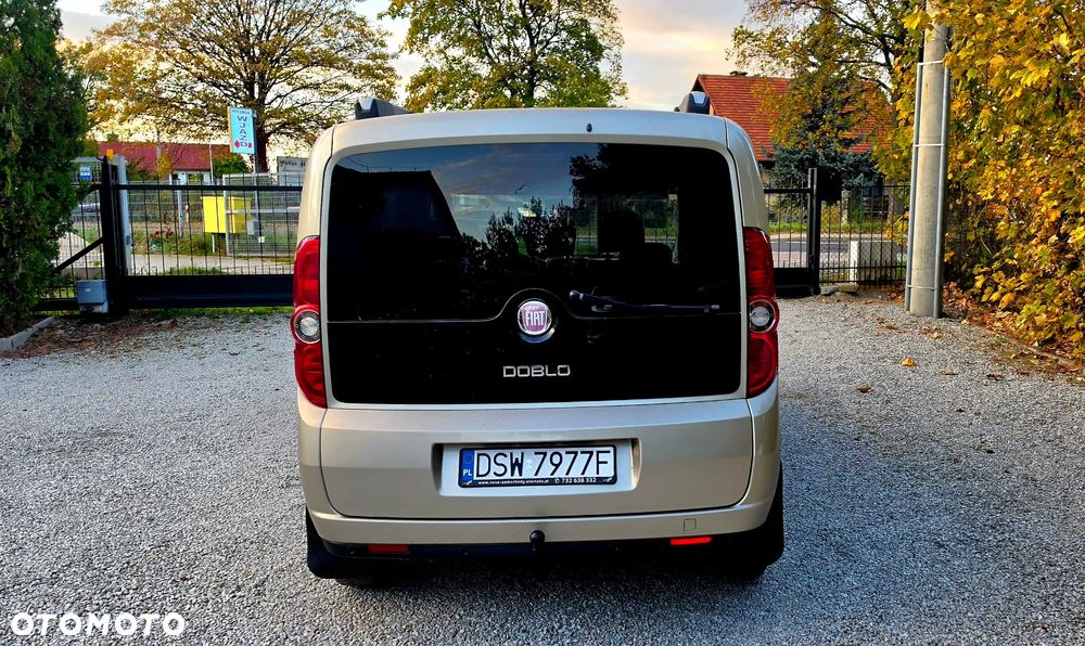 Fiat Doblo 2010 photo 5