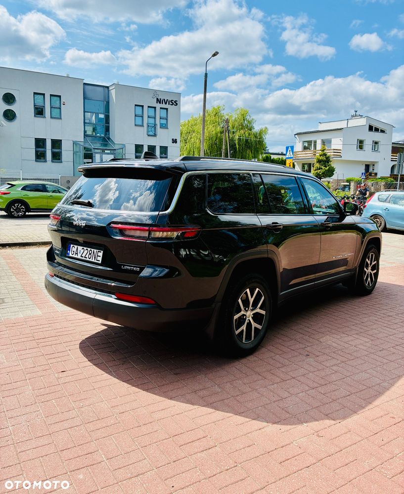 Jeep Grand Cherokee - 3