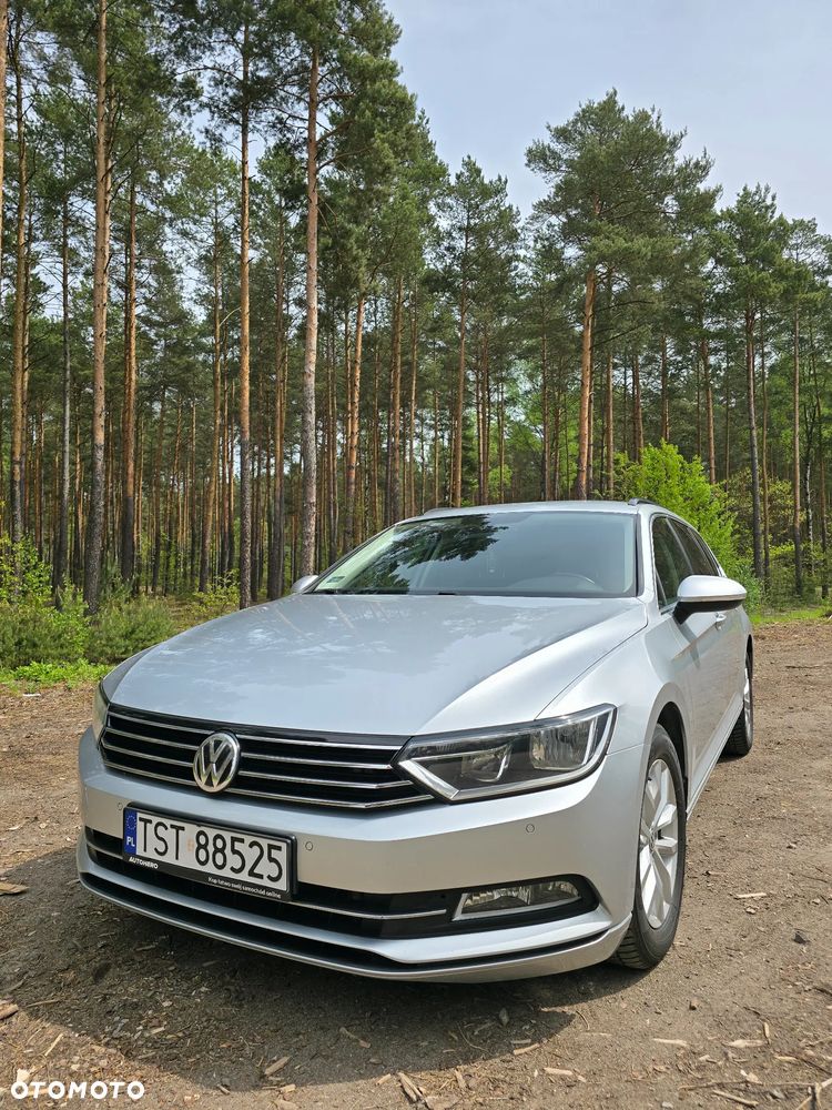 Volkswagen Passat 2.0 TDI (BlueMotion Technology) Comfortline - 1