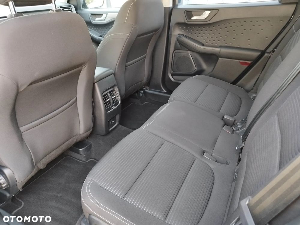 Ford Kuga 2.0 EcoBlue 4x4 TITANIUM - 28