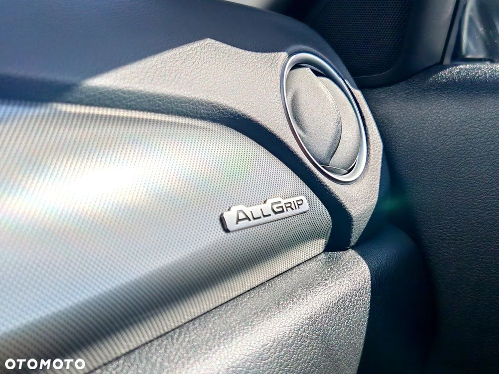 Suzuki Vitara 1.4 Boosterjet mHEV Elegance 2WD - 24