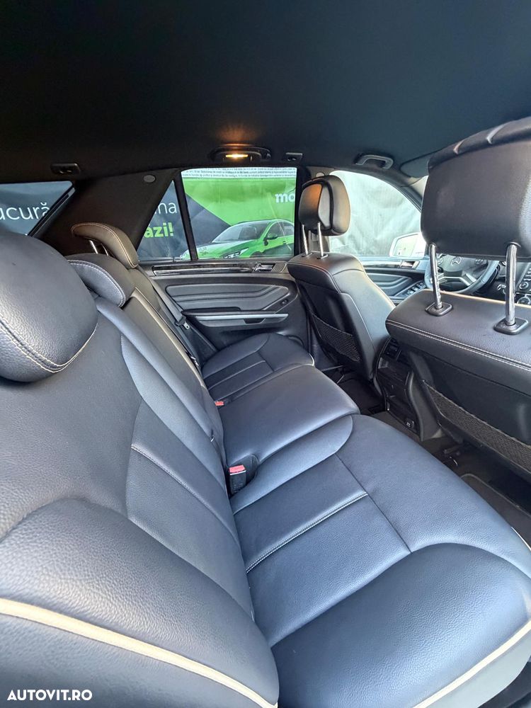 Mercedes-Benz ML - 14