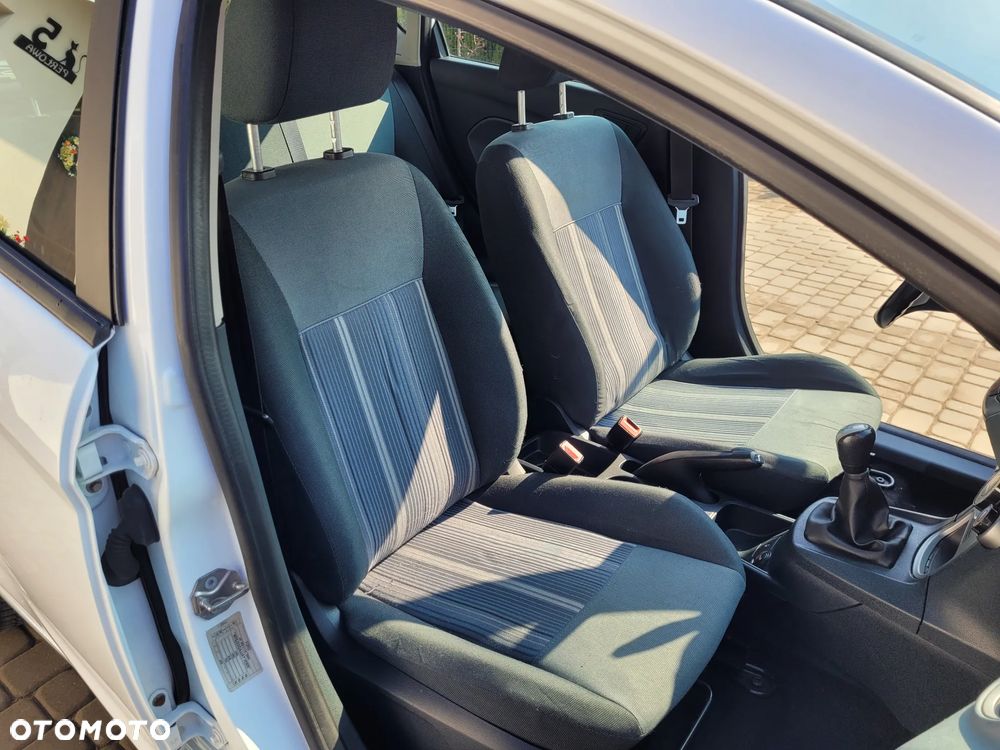 Ford Fiesta 1.25 Ambiente - 11