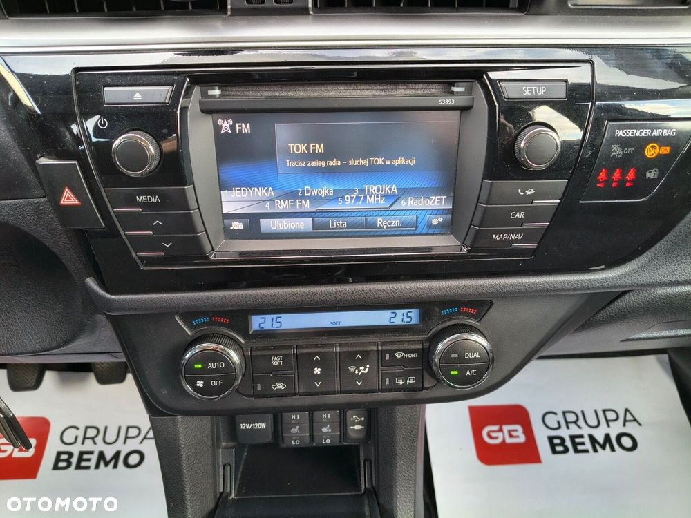 Toyota Corolla - 24