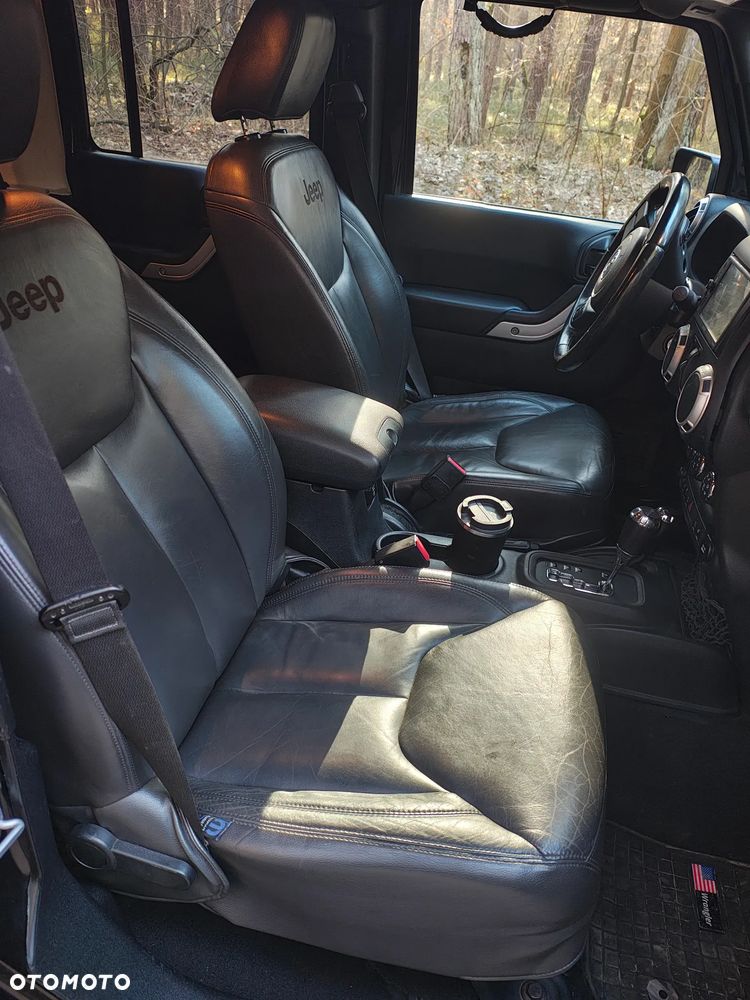 Jeep Wrangler 3.6 Unlim Rubicon - 14