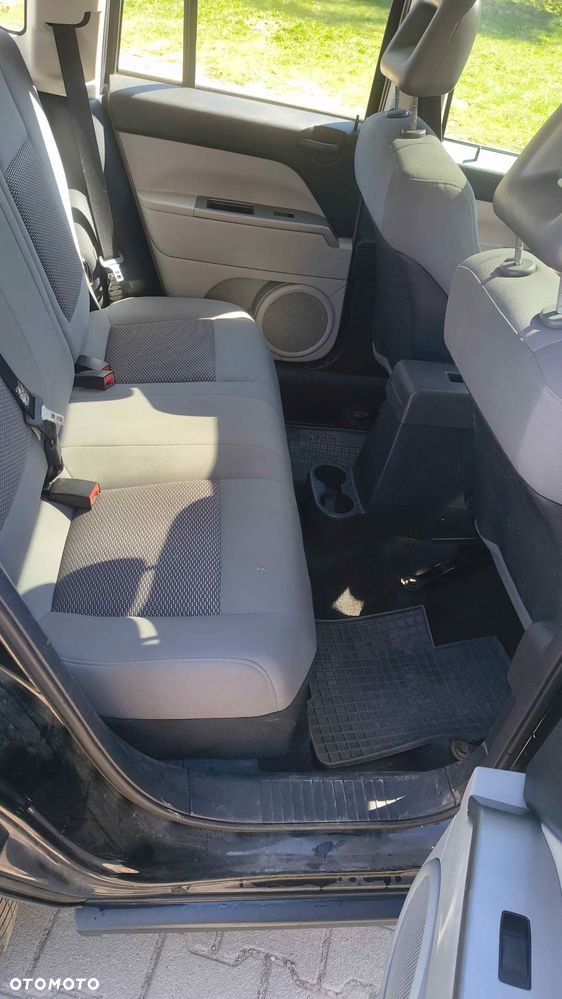 Jeep Compass - 10
