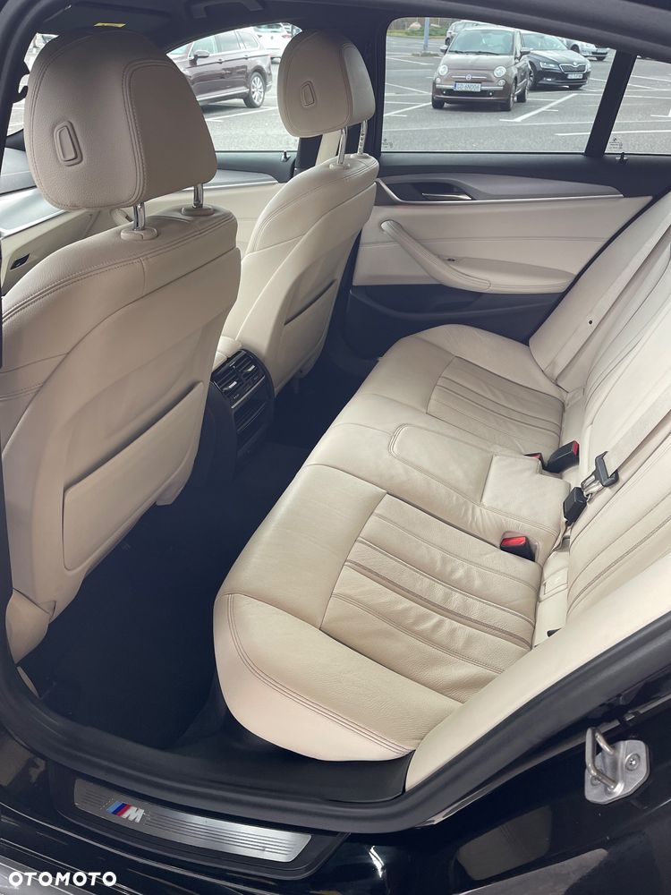 BMW Seria 5 520d xDrive M Sport sport - 17