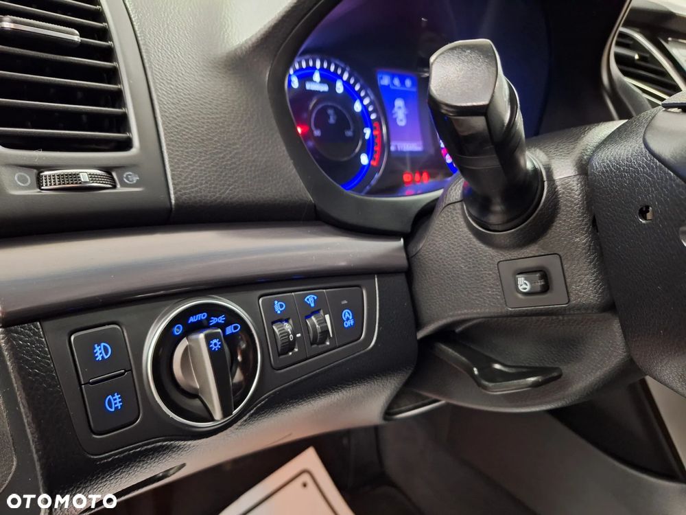 Hyundai i40 i40cw 1.6 Fifa World Cup Edition - 27