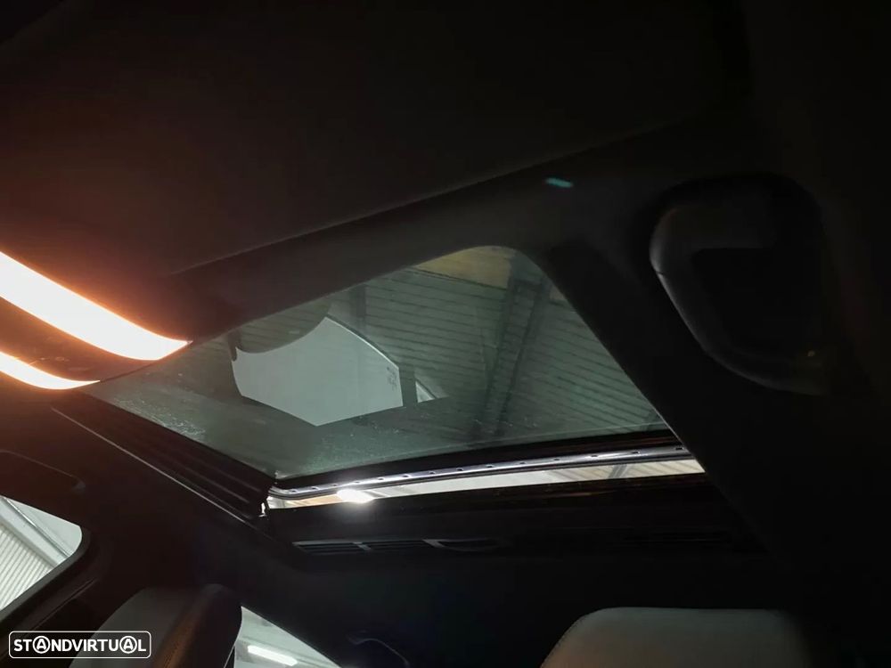 Mercedes-Benz E 250 CDI Avantgarde BE Auto. - 16