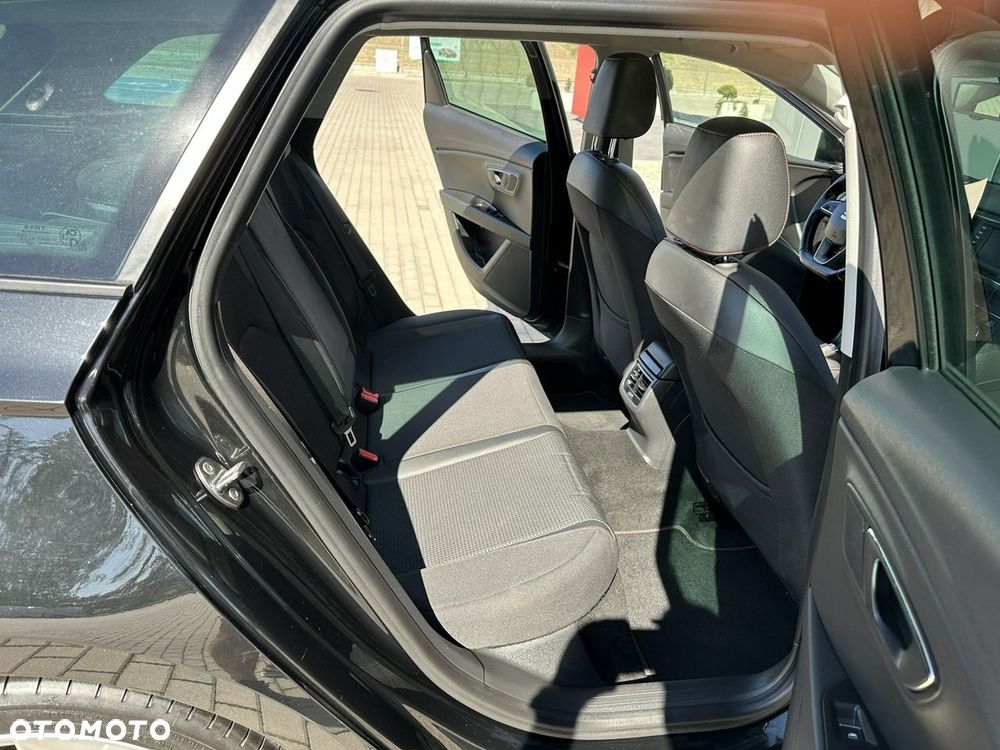 Seat Leon Sportstourer 2.0 TDI FR S&S DSG - 14