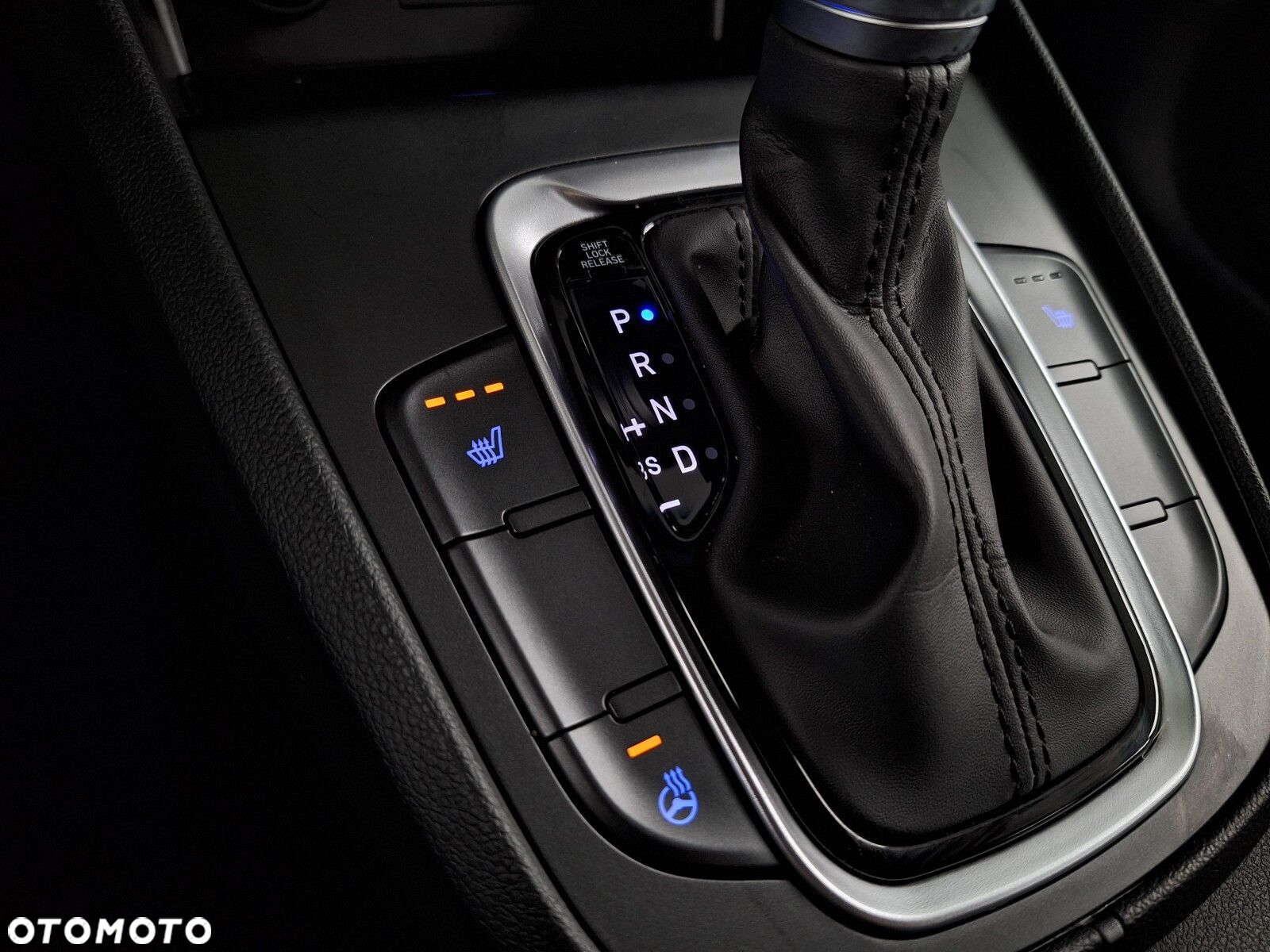 Hyundai Kona 1.6 GDI Hybrid Style DCT - 24