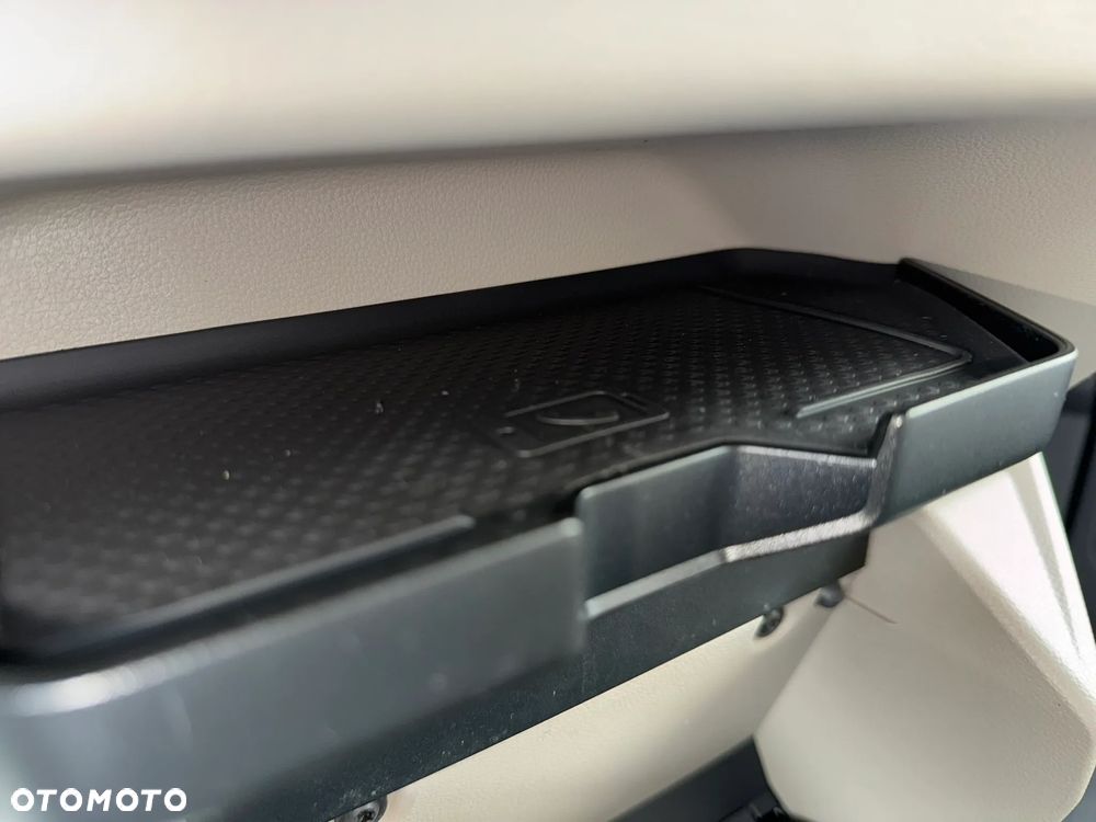 Volkswagen Multivan 2.0 TDI L2 Style DSG - 30