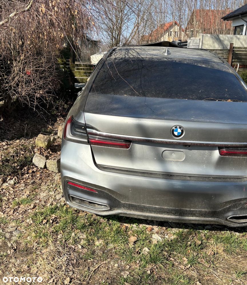 BMW Seria 7 750i xDrive sport - 8