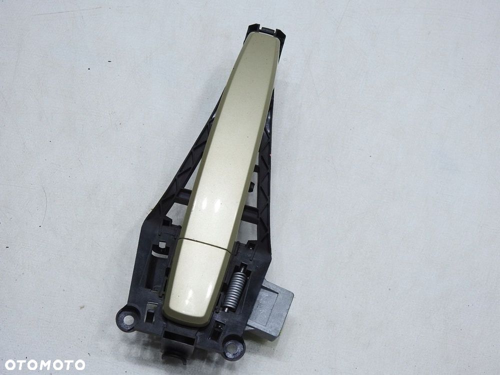 KLAMKA DRZWI LEWY TYŁ Z40H OPEL ASTRA H III - 2