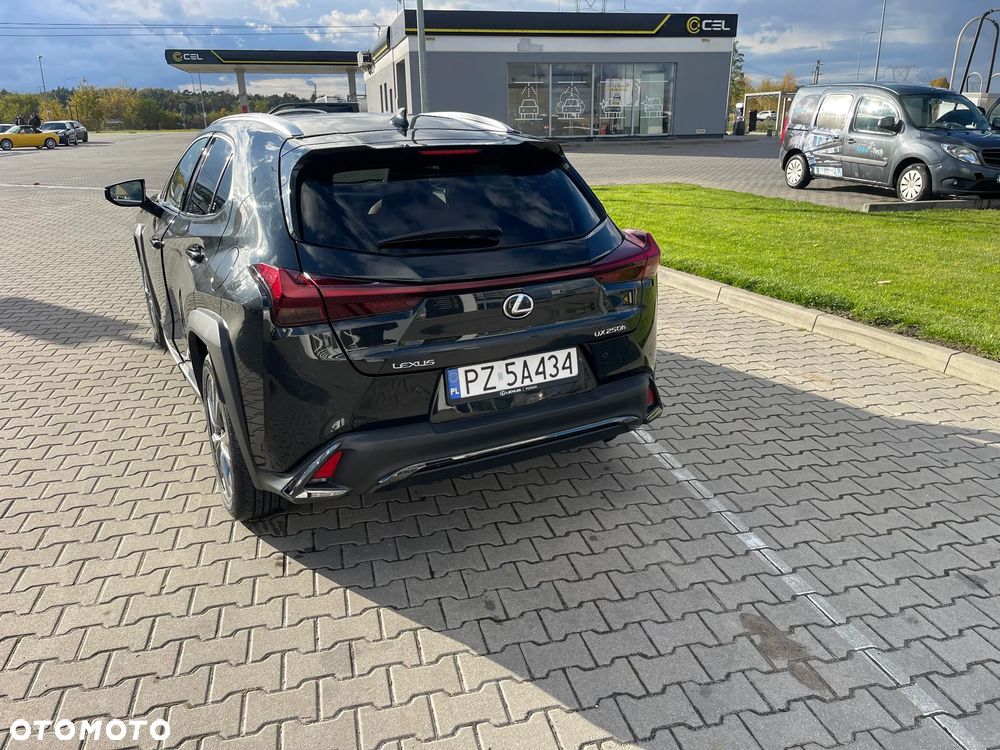 Lexus UX 200 GPF F Sport Design 2WD - 8
