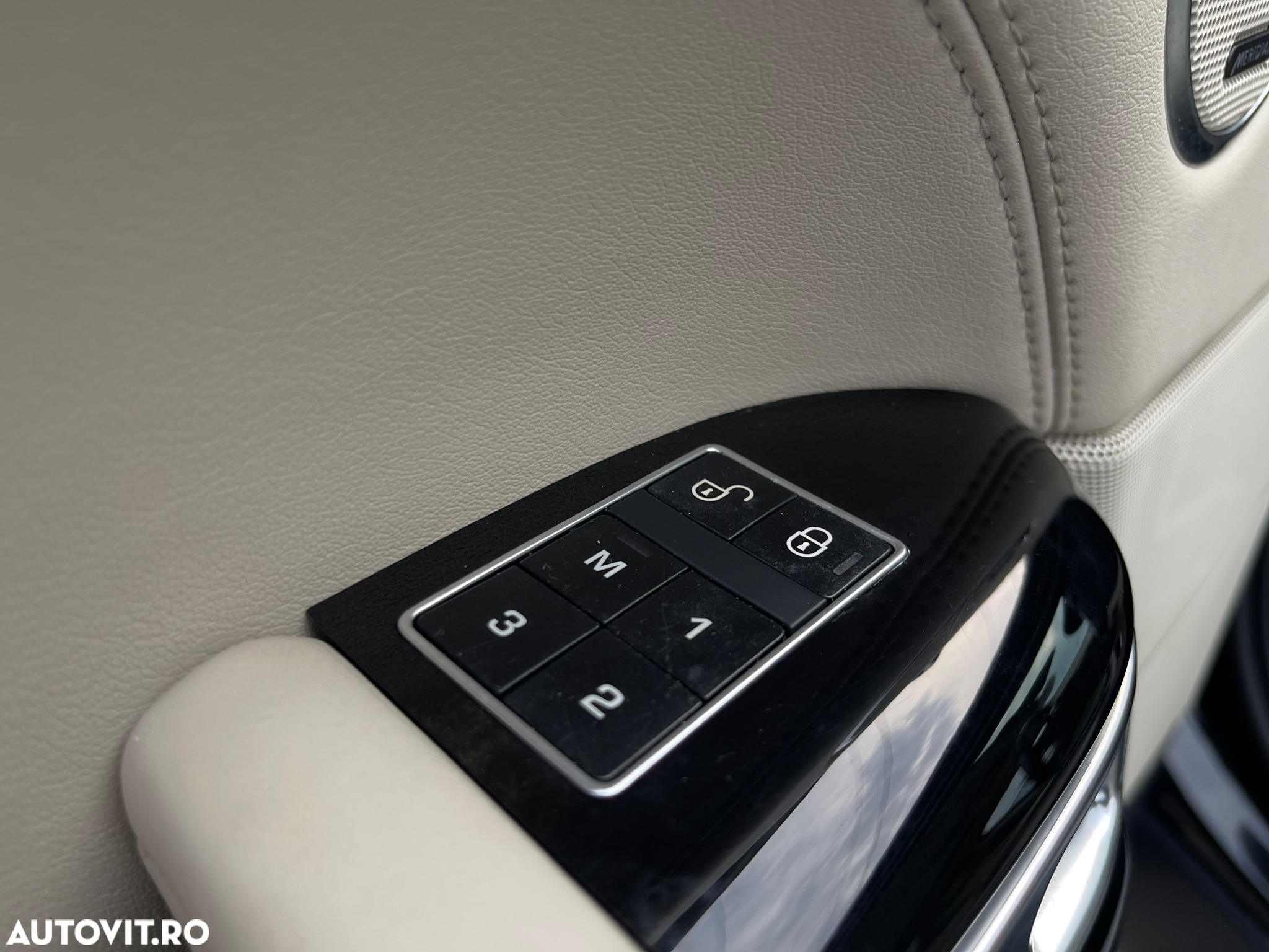 Land Rover Range Rover Vogue - 26