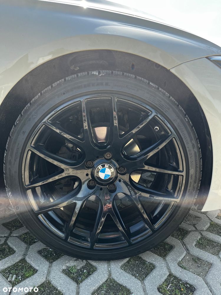 BMW Seria 3 316d - 15