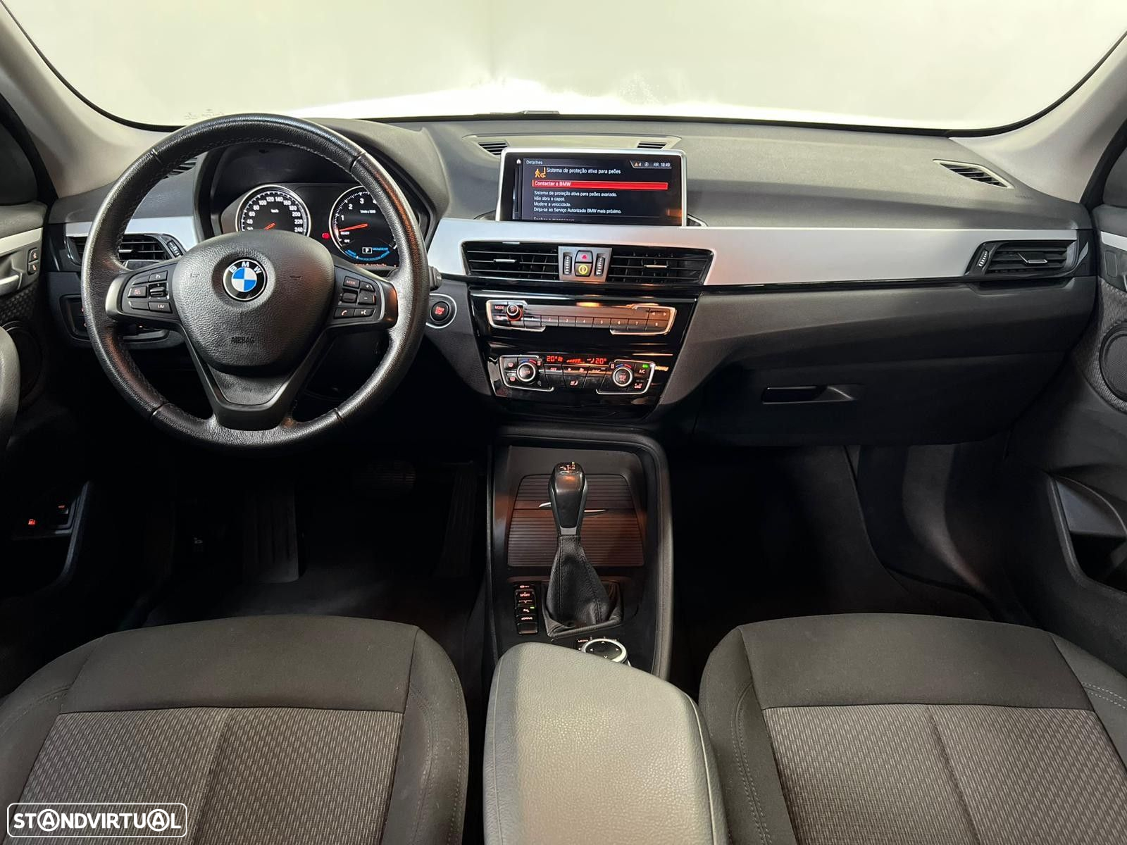 BMW X1 25 e xDrive - 8